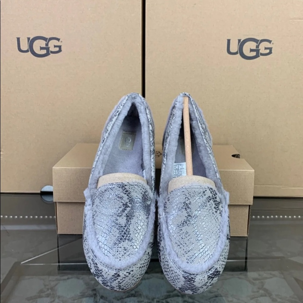 New UGG Hailey Metallic snake Shoe 6.5 - Picture 2 of 8